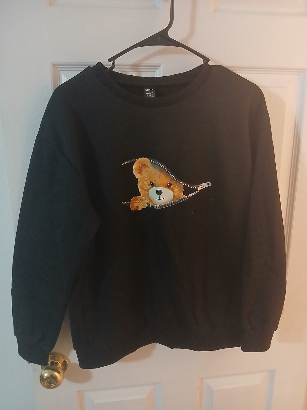 SHEIN Black Crewneck Sweatshirt with Teddy Bear Zipper Graphic